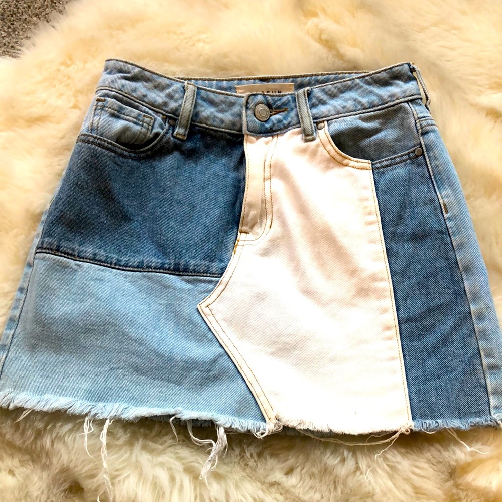 PAC SUN Patched Mini Jean Skirt Size 23